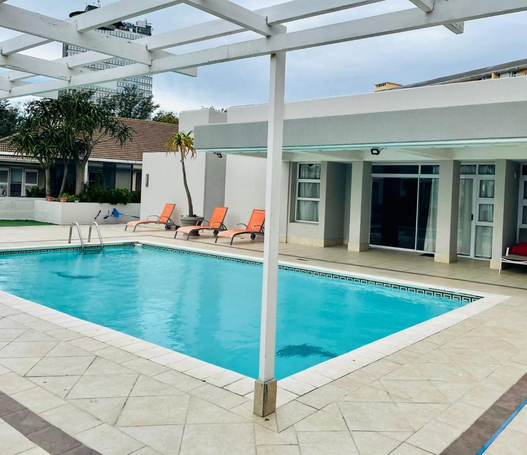 Sea Point Apartment @ The Centurion ケープタウン エクステリア 写真